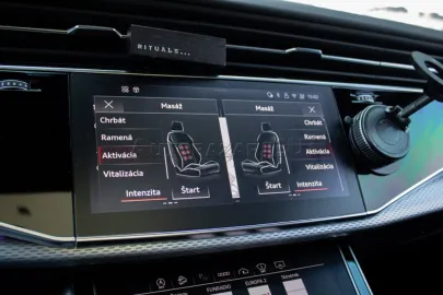Car image 70