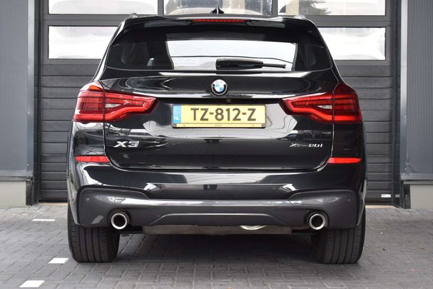 BMW X3 xDrive20i 135 kW image number 4