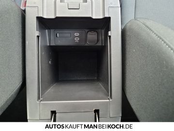Car image 33