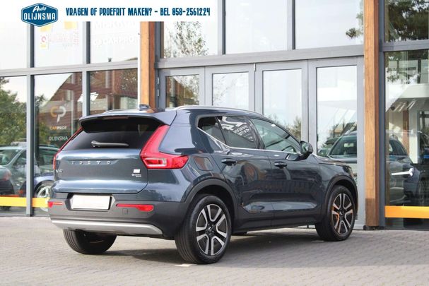 Volvo XC40 Hybrid T4 Inscription 155 kW image number 2