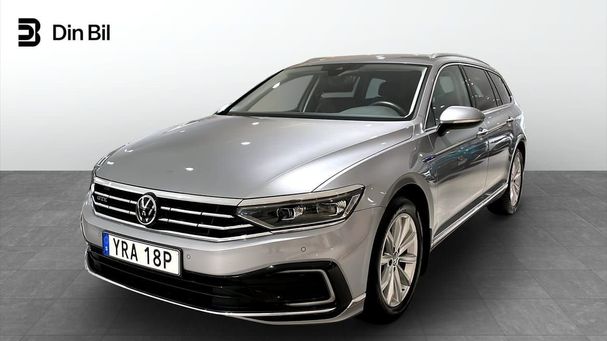 Volkswagen Passat GTE DSG 163 kW image number 1