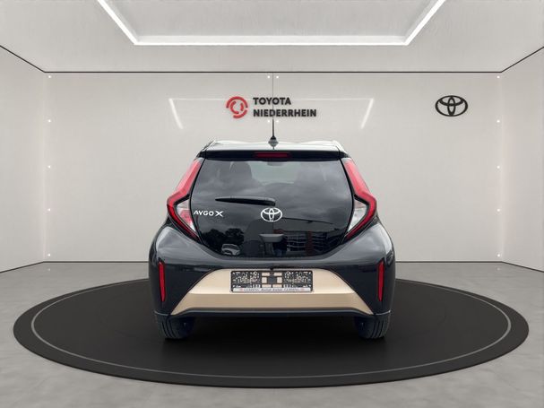 Toyota Aygo X 53 kW image number 7