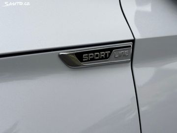 Car image 30