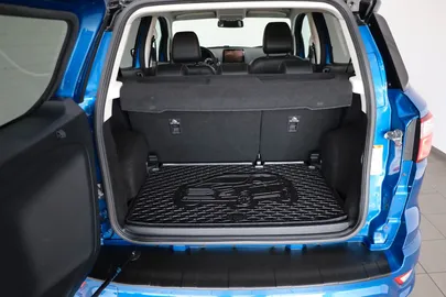 Car image 25