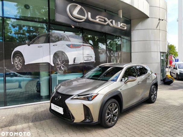 Lexus UX 135 kW image number 1