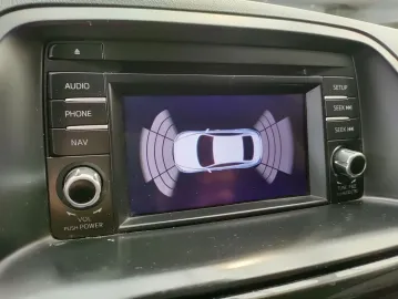 Car image 26