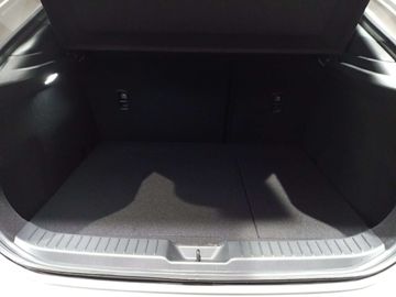 Car image 36