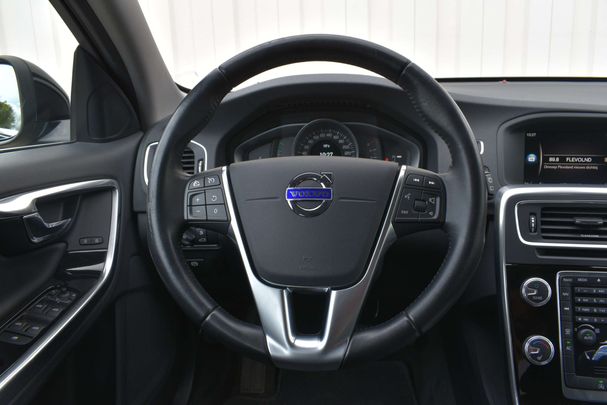 Volvo V60 T3 112 kW image number 20