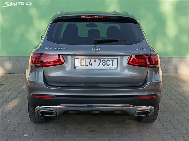 Mercedes-Benz GLC 300 de 4Matic 225 kW image number 13