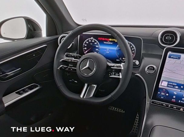 Mercedes-Benz GLC 300 de AMG 245 kW image number 4