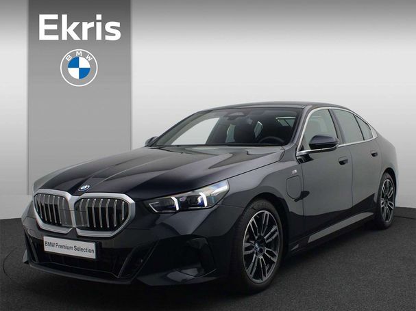 BMW 530 e 220 kW image number 1