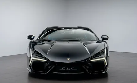Car image 5