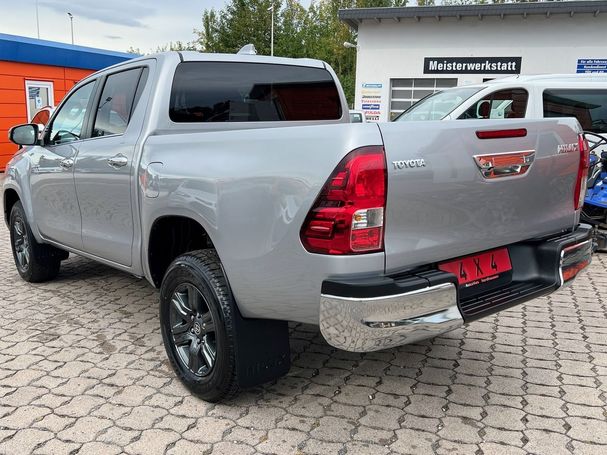 Toyota Hilux Double D Cab 2.4 4D 110 kW image number 5