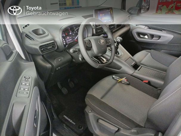 Toyota Proace City 81 kW image number 18