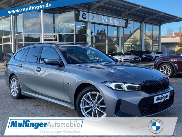 BMW 330e Touring M 215 kW image number 2