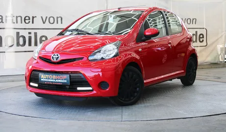 Car image 1
