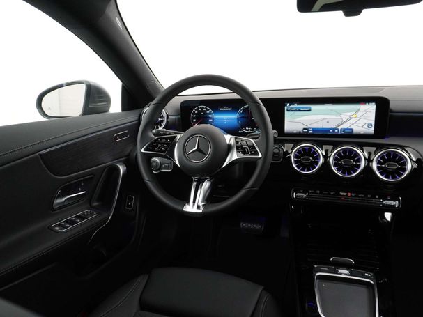 Mercedes-Benz CLA 250 Shooting Brake e 160 kW image number 26