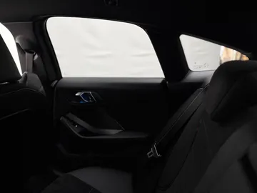 Car image 41
