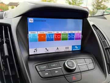 Car image 32