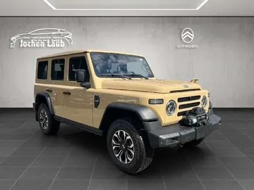 Car image 4