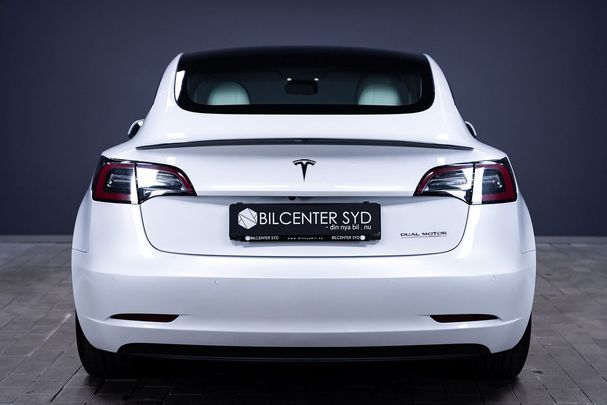 Tesla Model 3 Performance AWD 377 kW image number 9