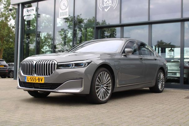 BMW 745e 290 kW image number 1