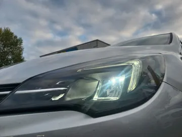 Car image 45