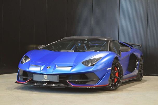 Lamborghini Aventador Roadster SVJ 566 kW image number 3