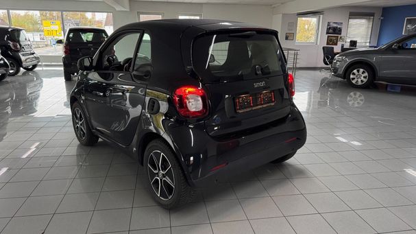 Smart ForTwo coupe EQ 60 kW image number 16