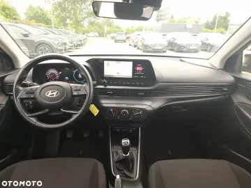 Car image 27
