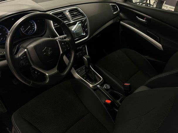 Suzuki SX4 S-Cross S-Cross Hybrid Allgrip 95 kW image number 12