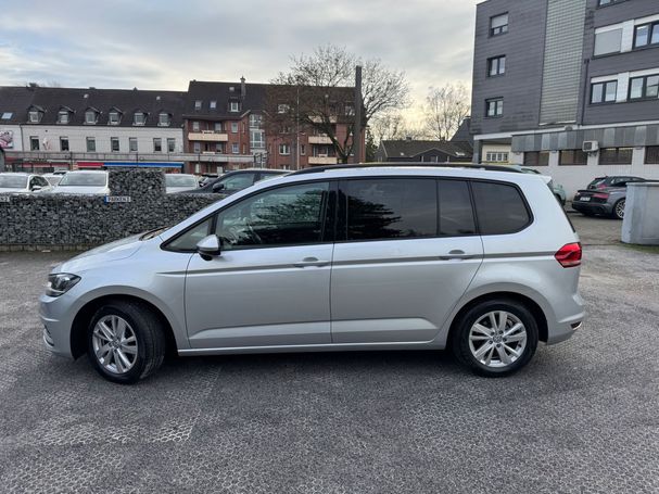 Volkswagen Touran DSG Comfortline 85 kW image number 5