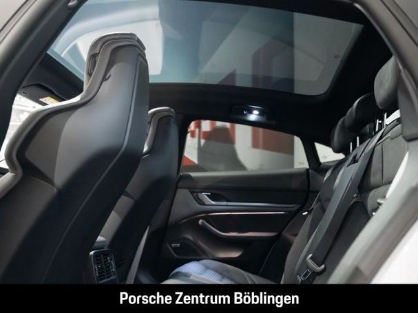 Porsche Taycan 320 kW image number 6