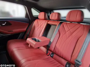 Car image 38