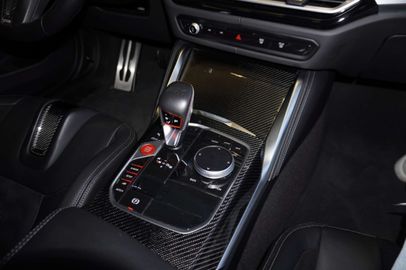 Car image 37