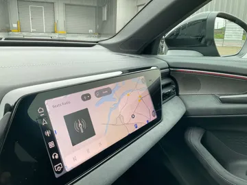Car image 33