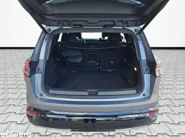 Car image 39