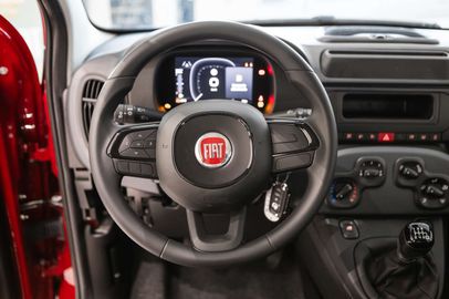 Car image 10