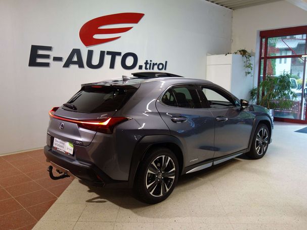 Lexus UX 250h 135 kW image number 9