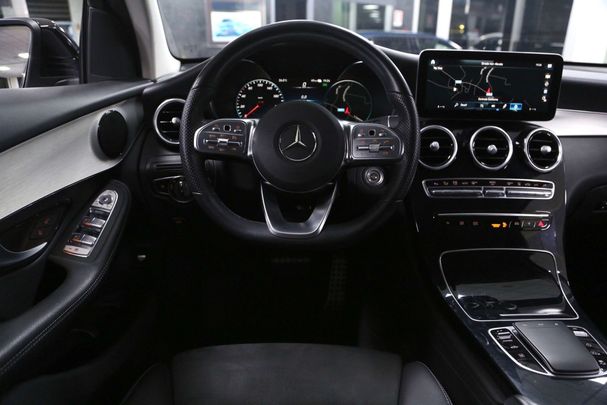 Mercedes-Benz GLC 300 de 4Matic 225 kW image number 9