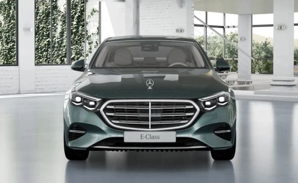 Mercedes-Benz E 220 145 kW image number 2