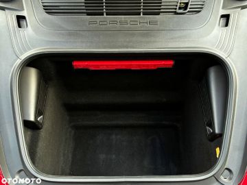 Car image 40