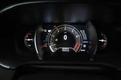 Car image 35