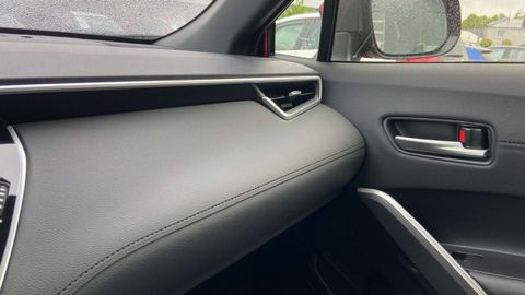 Car image 36