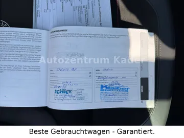 Car image 37