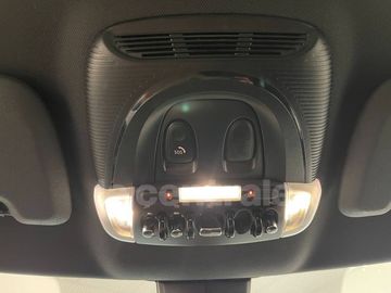 Car image 33