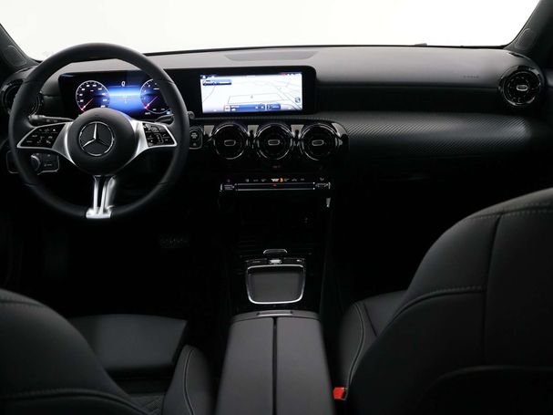 Mercedes-Benz A 180 100 kW image number 8