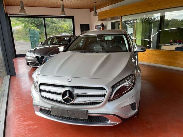 Mercedes-Benz GLA 180 90 kW image number 1