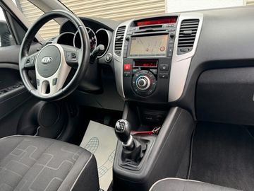 Car image 13