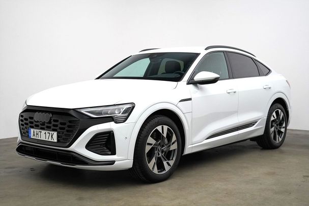 Audi Q8 50 quattro e-tron Sportback 250 kW image number 21